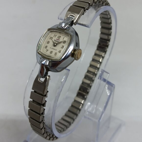 VINTAGE 1960s Waltham Women\'s 17x19mm Manual Wind 17 Jewel Flex Band Swiss Watch
